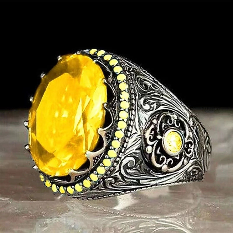 خاتم رجالي فاخر بحجر اليشم المزخرف – تصميم أنيق ومميز