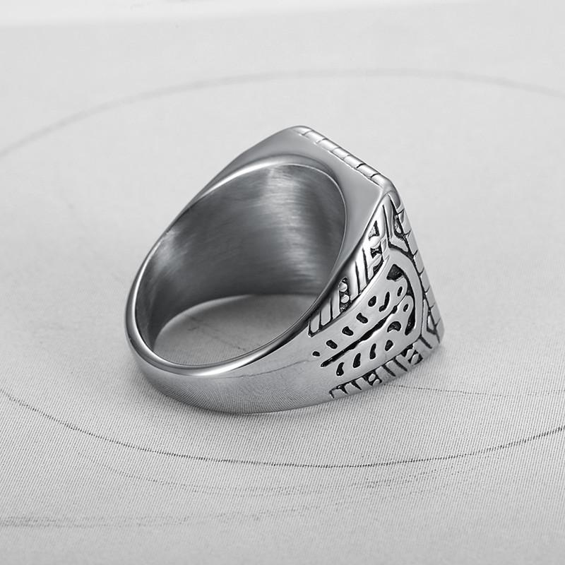 خاتم رجالي مربع بنقش عربي
