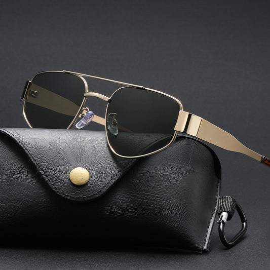 نظارة شمسية قيادة رياضية عصرية بطابع شخصي